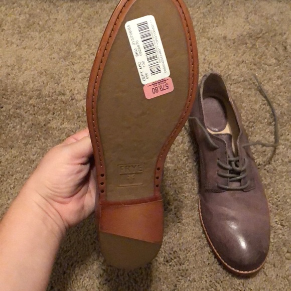 Frye Size 8 Women’s Loafer - Picture 5 of 5